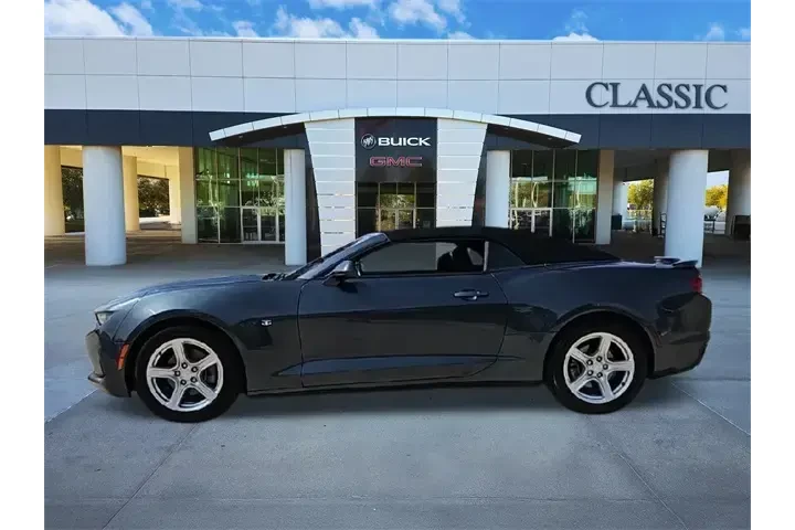 $25987 : Chevrolet Camaro 2023 LT 2dr image 5