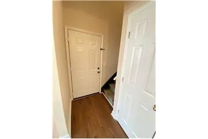 $1750 : Rental property with 2 bedro image 6