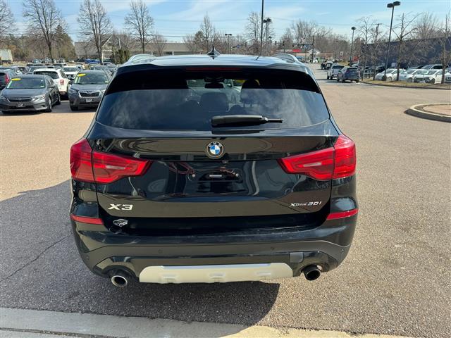 $21998 : 2019 BMW X3 xDrive30i image 6