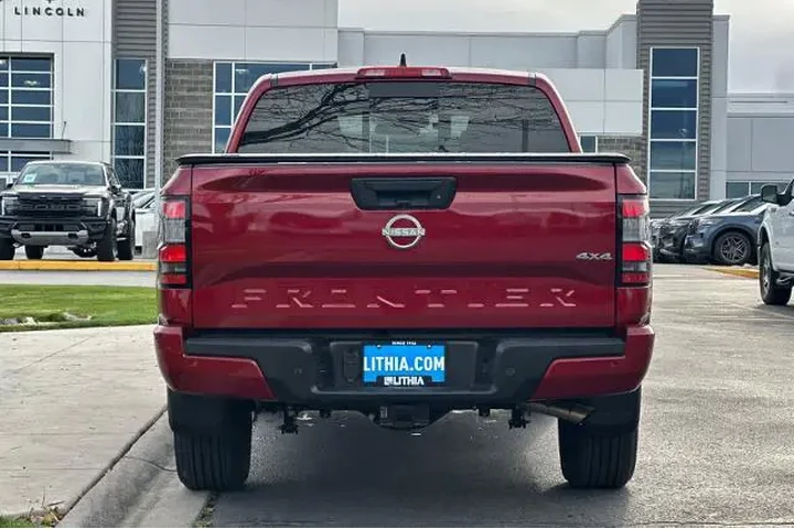 $38995 : Nissan Frontier 2025 4x4 S 4 image 7