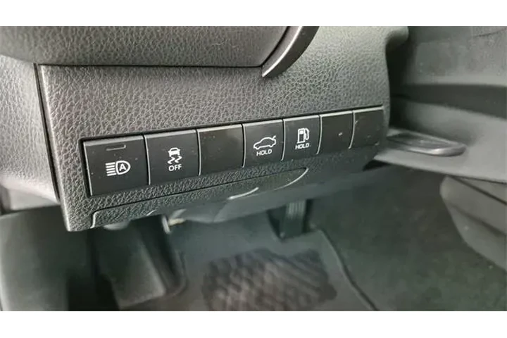 $14995 : Toyota Camry 2022 LE 4dr Sed image 10