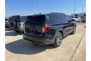 $30159 : Ford Explorer 2020 AWD ST 4d thumbnail