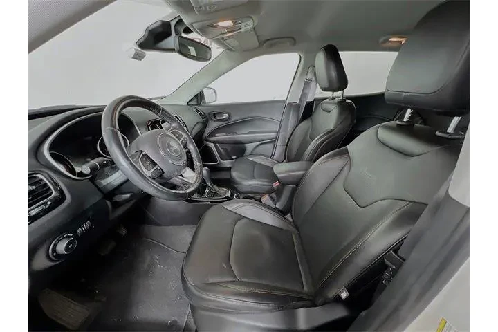 $22975 : Jeep Compass 2021 4x4 Limite image 9