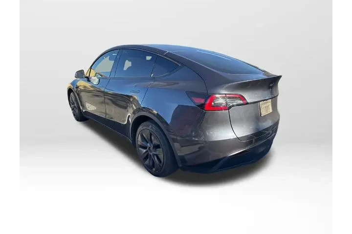 $30097 : Tesla Model Y 2024 Long Rang image 3