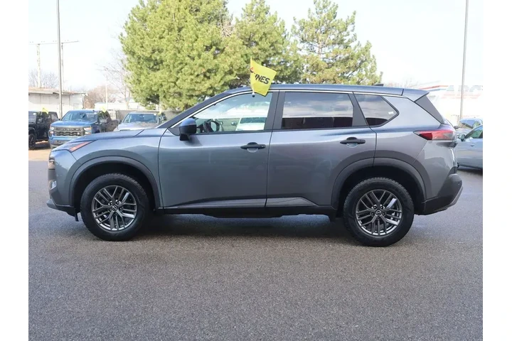 $17877 : Nissan Rogue 2023 AWD S 4dr image 6
