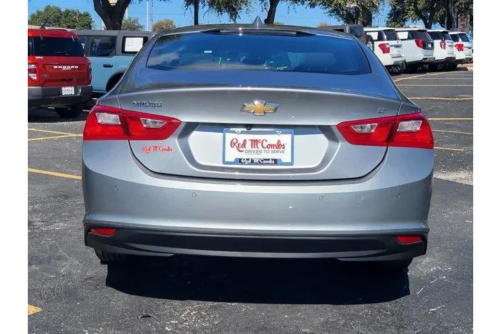 $18500 : Chevrolet Malibu 2024 LT 4dr image 4