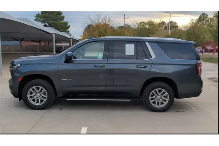 $35796 : Chevrolet Tahoe 2021 4x2 LT image 4