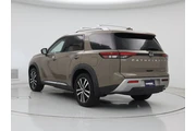 $32998 : Nissan Pathfinder 2023 Plati thumbnail