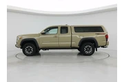 $37998 : Toyota Tacoma 2018 4x4 TRD O thumbnail