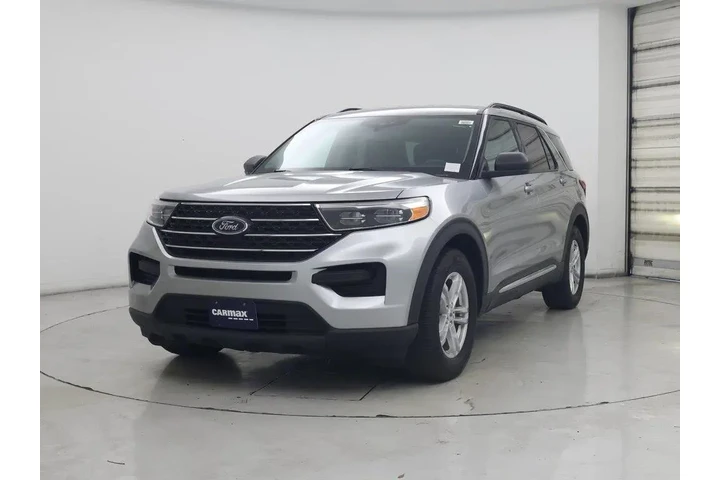 $27998 : Ford Explorer 2023 XLT 4dr S image 4