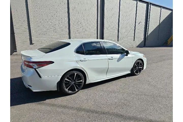 $15990 : Toyota Camry 2018 XSE 4dr Se image 3