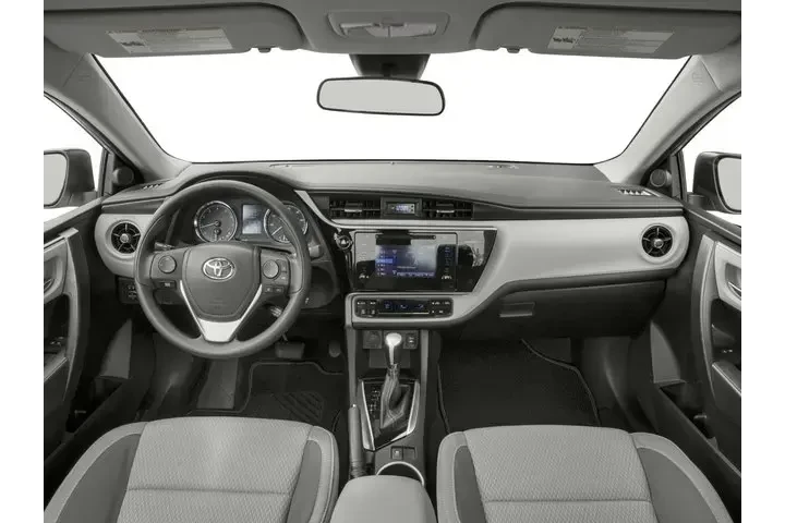 Toyota Corolla 2017 SE 4dr S image 8