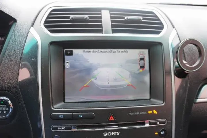 $14888 : Ford Explorer 2017 AWD Sport image 9