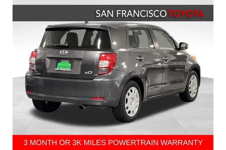 $12990 : 2011 xD 5dr HB Auto (Natl) image 5