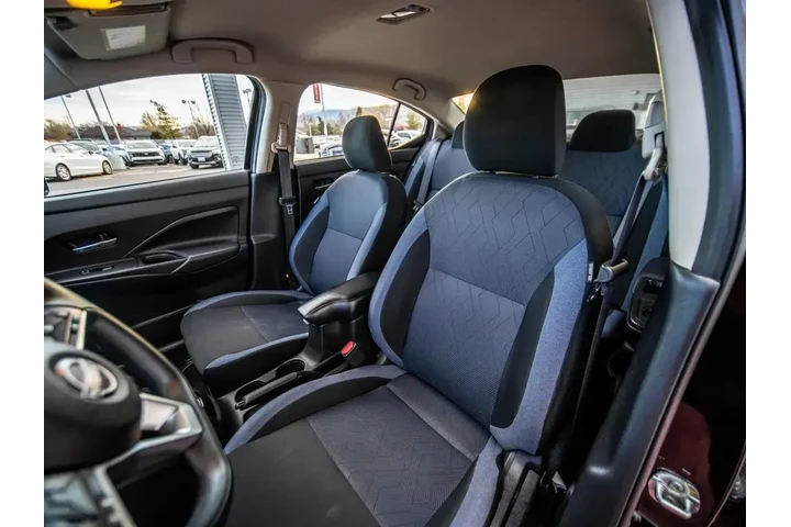 $15488 : Nissan Versa 2023 SV 4dr Sed image 8