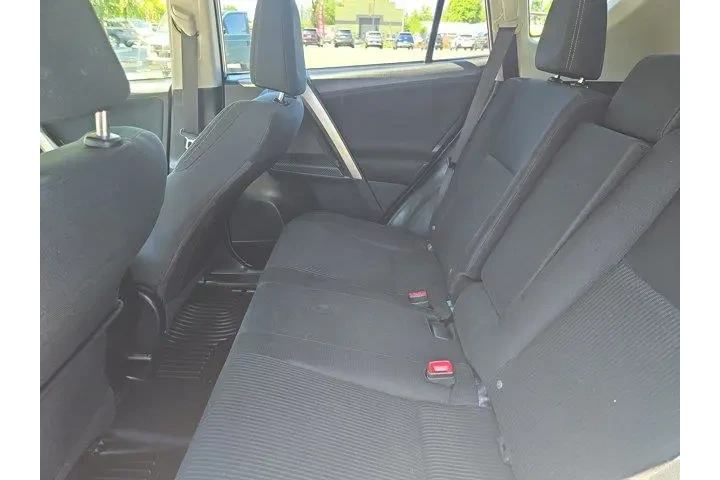 $14995 : Toyota RAV4 2013 AWD XLE 4dr image 8