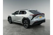$23500 : Toyota bZ4X 2025 thumbnail