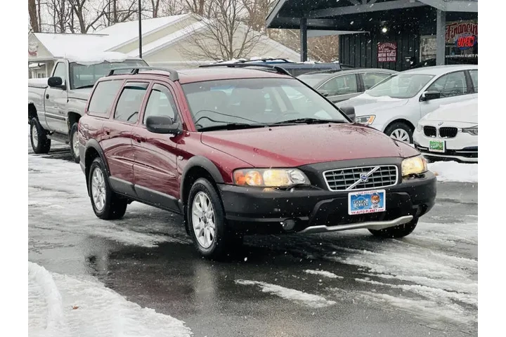 $8500 : 2004 XC70 image 4