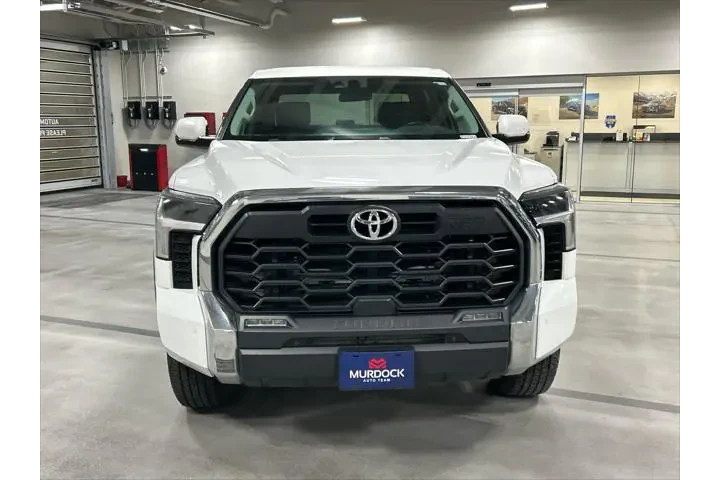 $39945 : Toyota Tundra 2022 4x4 SR5 4 image 5