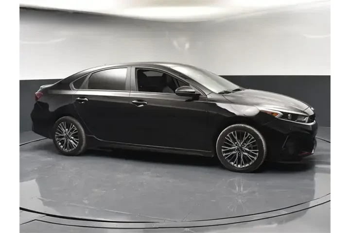 $18350 : Kia Forte 2023 GT-Line 4dr S image 1