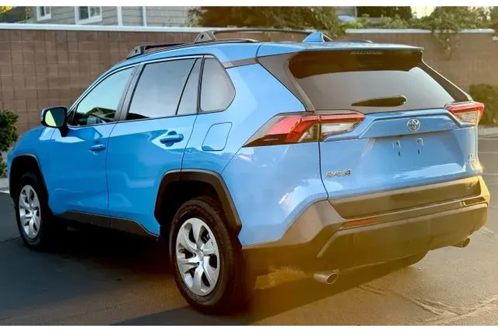 $23999 : 2021 TOYOTA RAV4 image 4