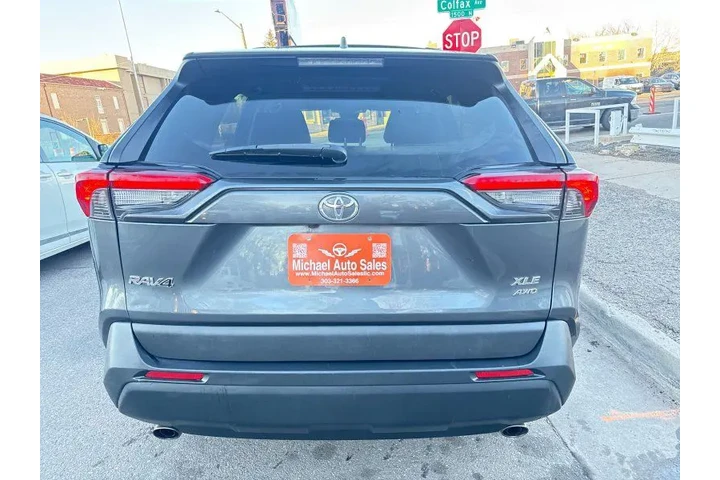 $16995 : 2019 RAV4 XLE image 5