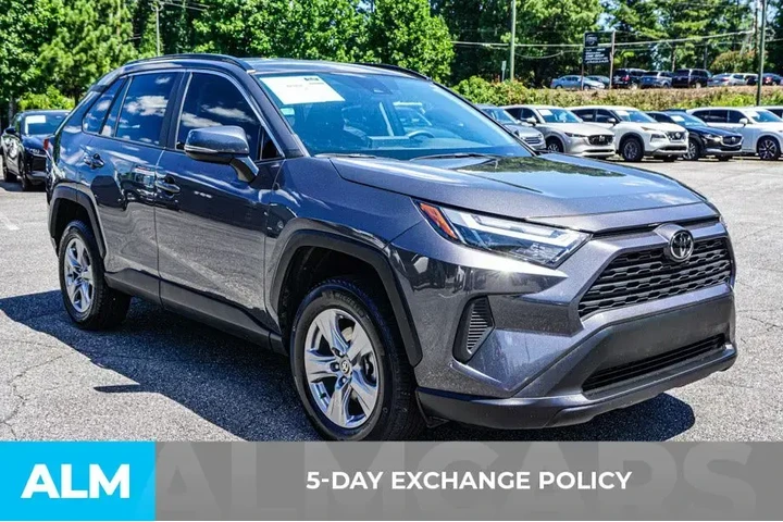 $26920 : Toyota RAV4 2024 XLE 4dr SUV image 4