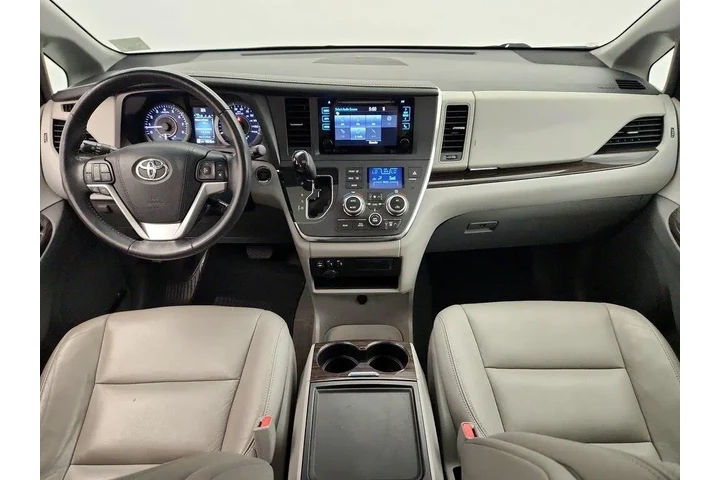 $29998 : Toyota Sienna 2016 Limited 7 image 9