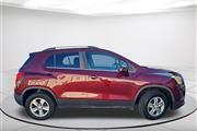 $9590 : Pre-Owned 2016 Trax LT thumbnail