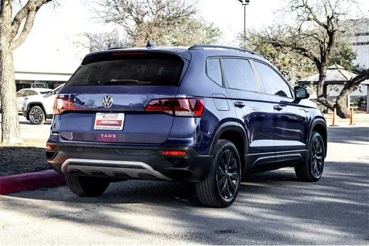 $18192 : Volkswagen Taos 2024 S 4dr S image 5