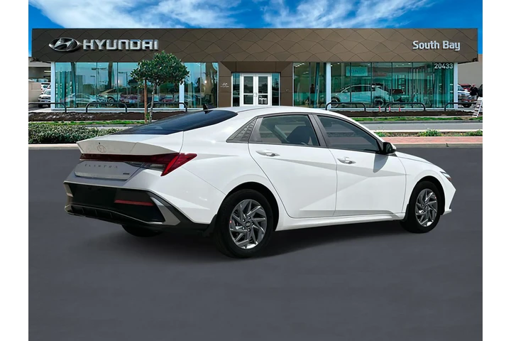 $24998 : Hyundai ELANTRA Hybrid 2025 image 8