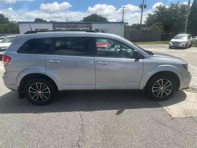 $15990 : 2018 DODGE JOURNEY image 9