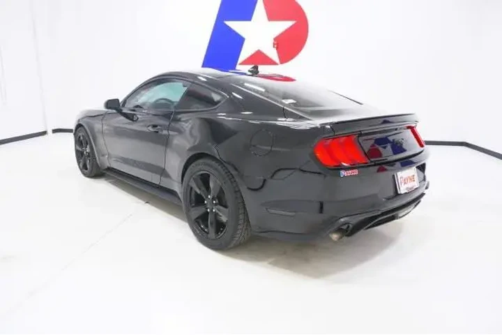 $23995 : Ford Mustang 2022 EcoBoost 2 image 7