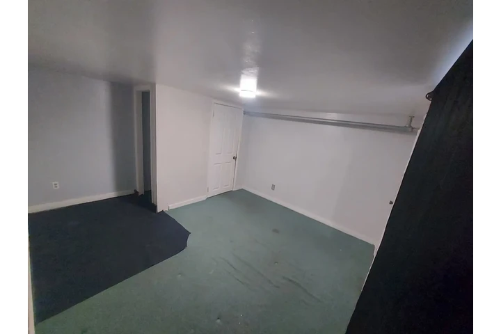 $600 : **2 habitaciones en Queens** image 4