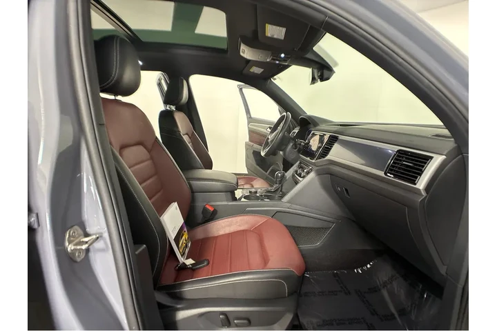 $23000 : 2021 Atlas Cross Sport 3.6L V image 5
