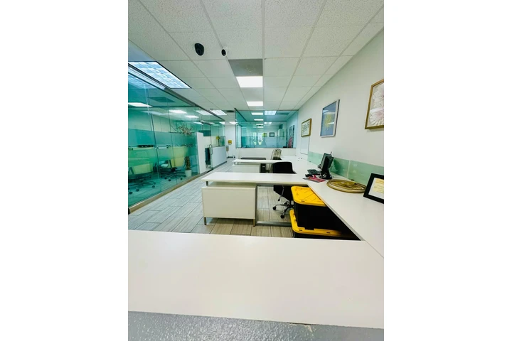 $700 : Renta de Oficinas image 8