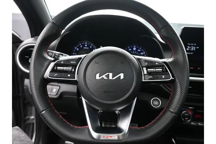 $21244 : Kia Forte 2024 GT 4dr Sedan image 2