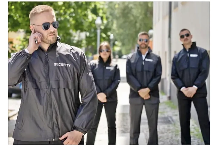 Ofrezco Empleo de Guardia’s image 3