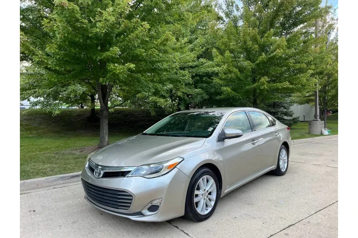 $10995 : 2015 Avalon XLE Premium image 4