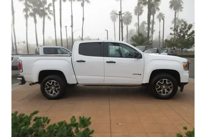 $29826 : GMC Canyon 2021 4x4 AT4 4dr image 5