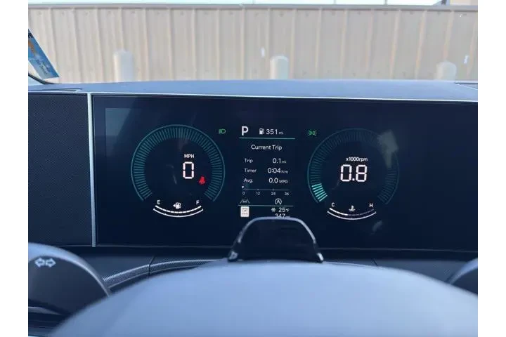 $38999 : Hyundai SANTA FE 2026 AWD XR image 3