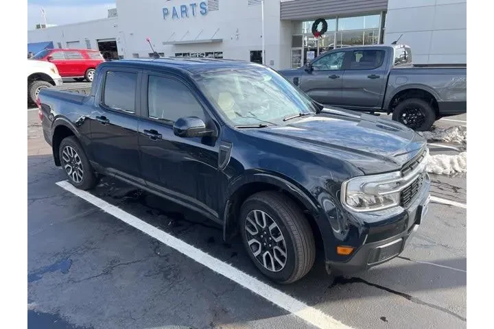 $33860 : Ford Maverick 2023 Lariat 4d image 3