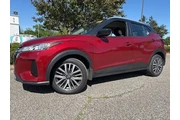 $21000 : Nissan Kicks 2024 SV 4dr Cro thumbnail