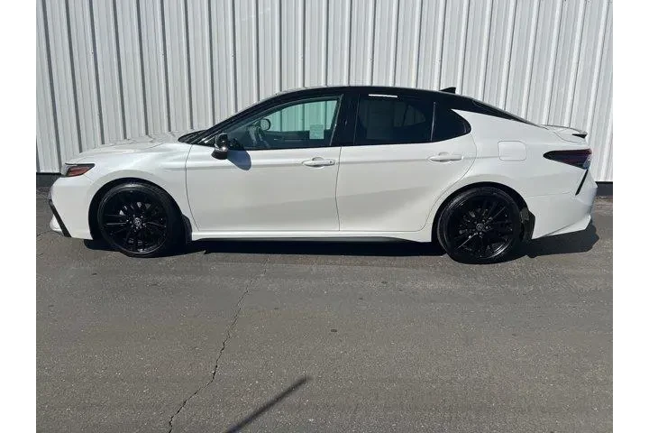 $23994 : Toyota Camry 2022 XSE 4dr Se image 3