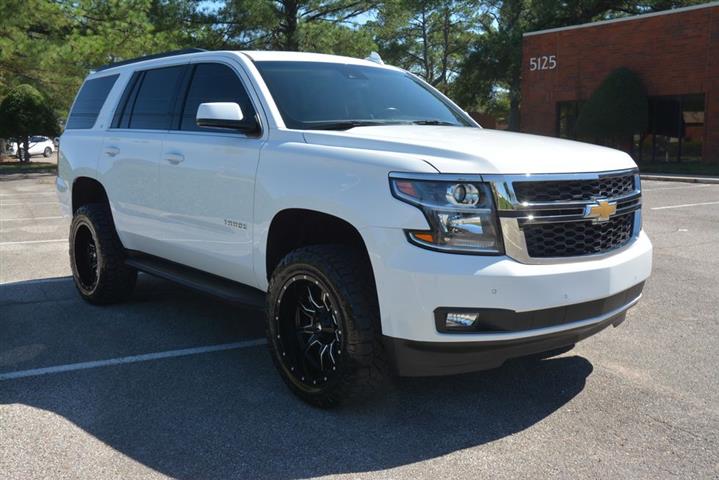 2020 Tahoe LT image 5