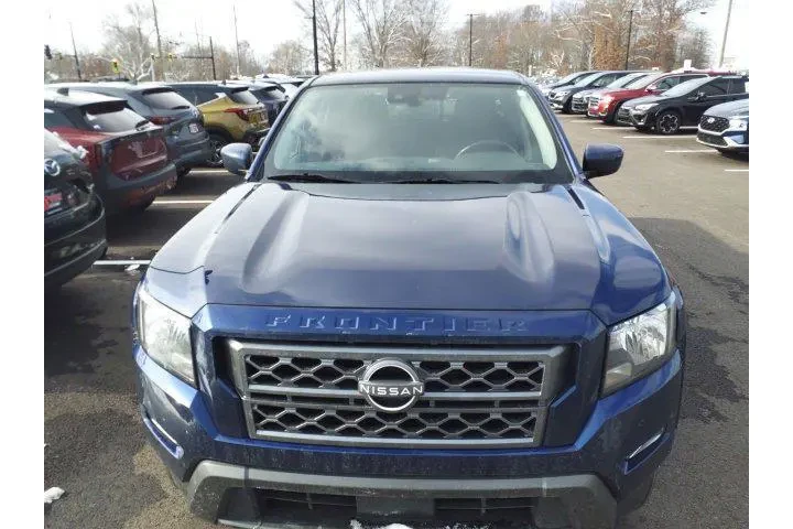$32564 : Nissan Frontier 2023 4x4 SV image 7