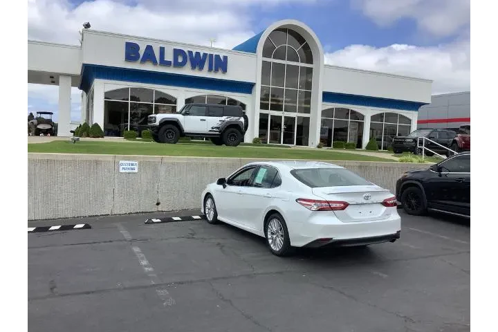 $25950 : Toyota Camry 2019 LE 4dr Sed image 5