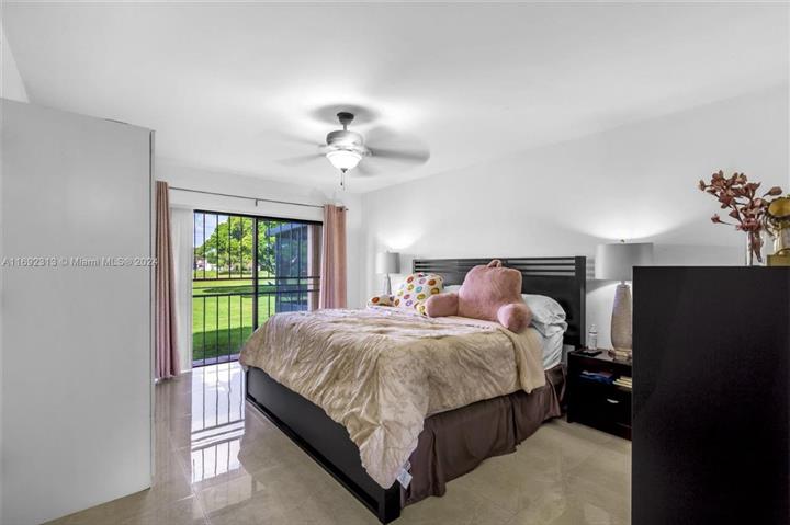 $379000 : Townhouse  MIAMI image 3