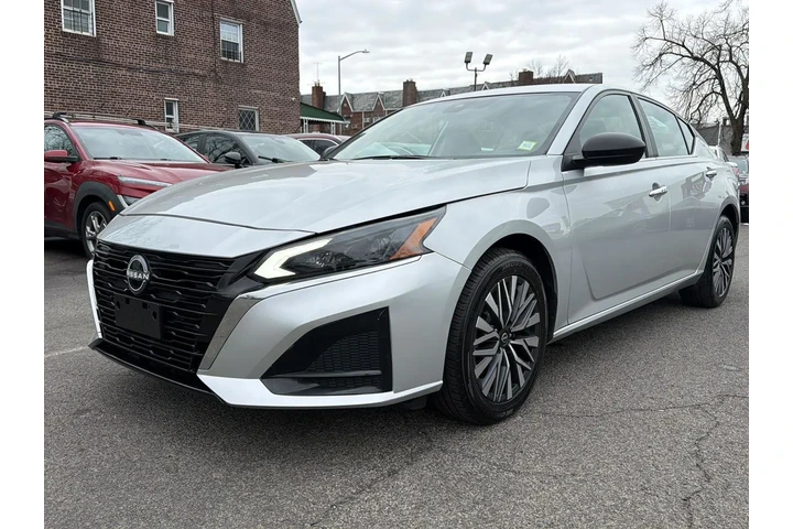 $19790 : Nissan Altima 2024 AWD 2.5 S image 3