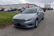 $9500 : 2017 Sonata SE thumbnail